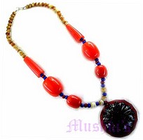 resin necklace - click here for large view